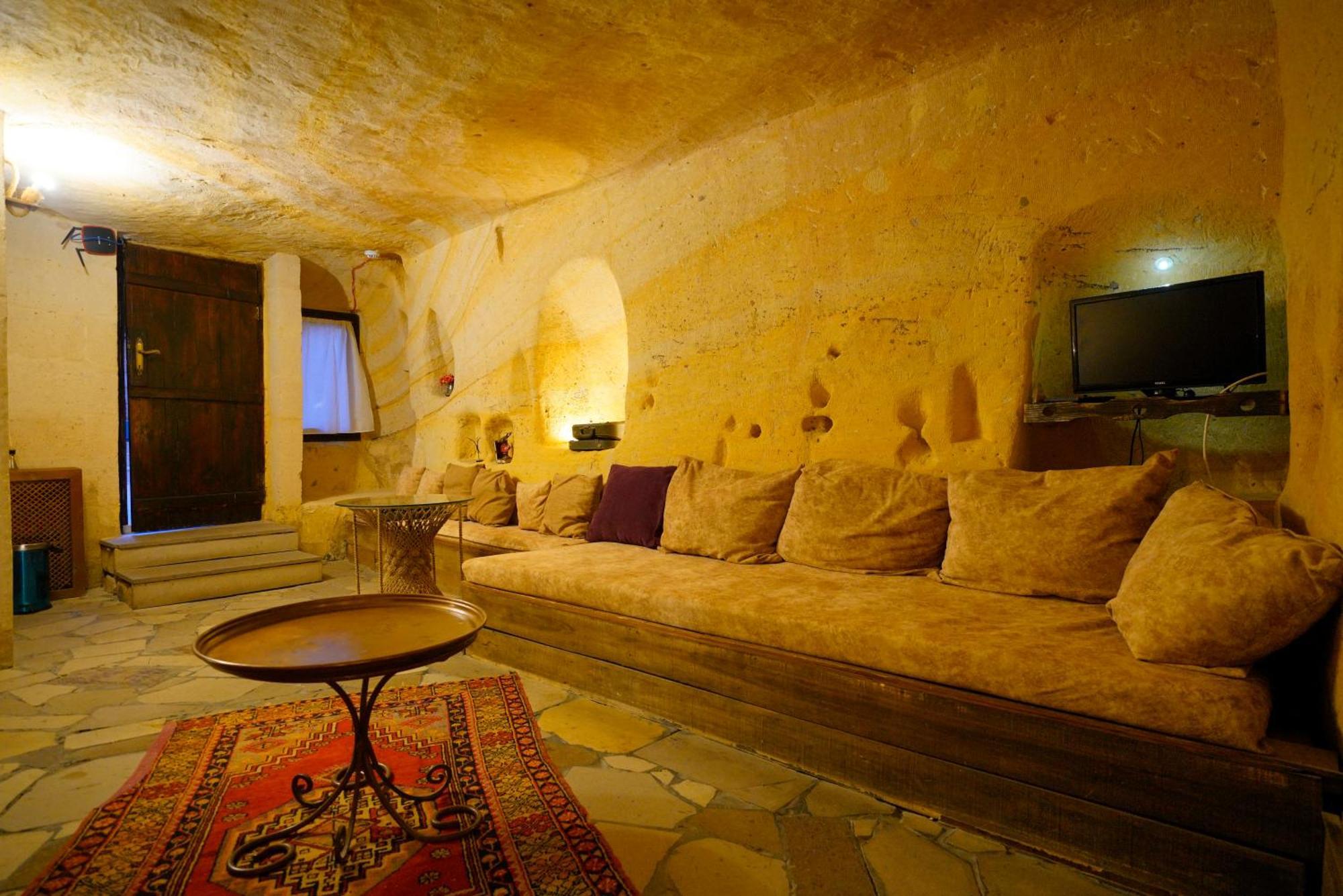 Antik Cave House Hotel Urgup Exterior photo