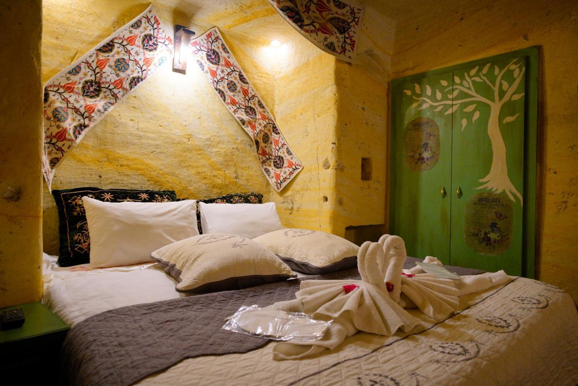Antik Cave House Hotel Urgup Exterior photo